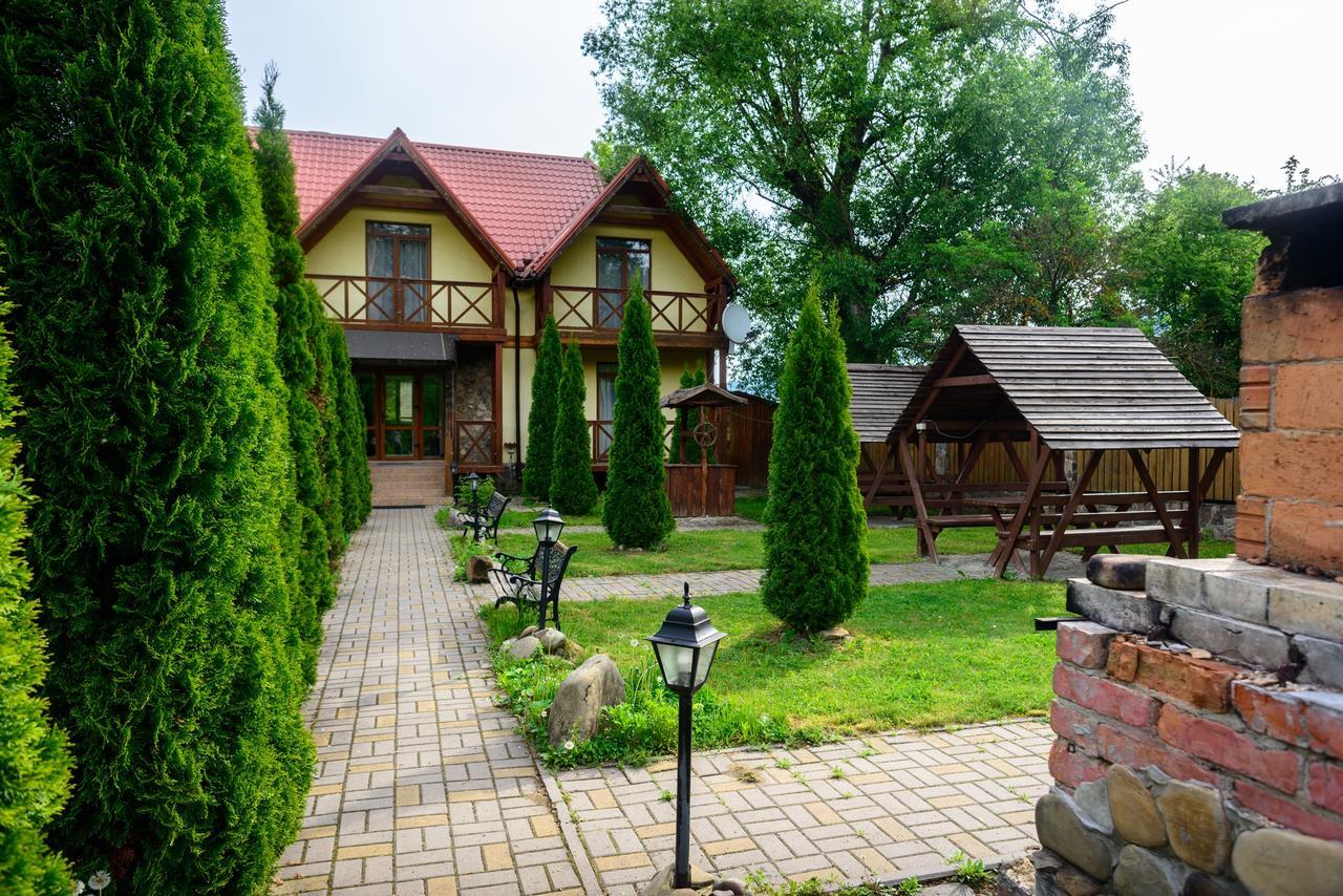 На Березі Черемошу Verkhovyna Buitenkant foto